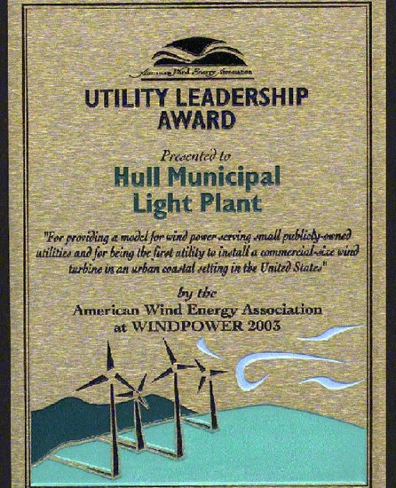 Hull Light Receives Utility Leadership Award